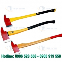 RÌU CỨU HỎA CÁN GỖ